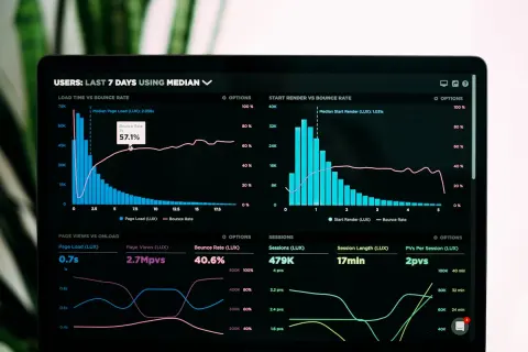 How to Verify Company Data Before B2B Partnerships